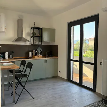 Apartment Brev Marina di Massa